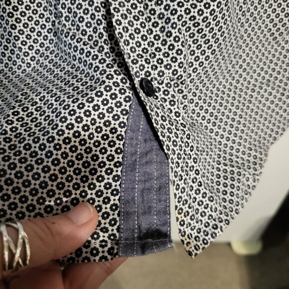 NWOT EIGHTH AVENUE NEW YORK BOYS BUTTON DOWN DRESS SHIRT SZ 10/12 - Picture 4 of 5